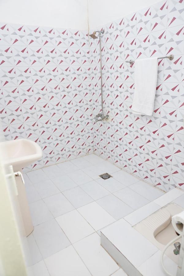 Orion Inn Guest House F-7 איסלמאבד מראה חיצוני תמונה