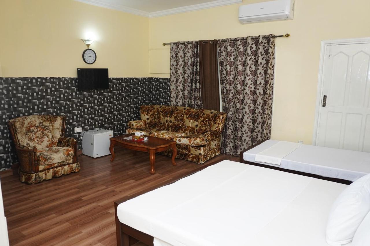 Orion Inn Guest House F-7 איסלמאבד מראה חיצוני תמונה