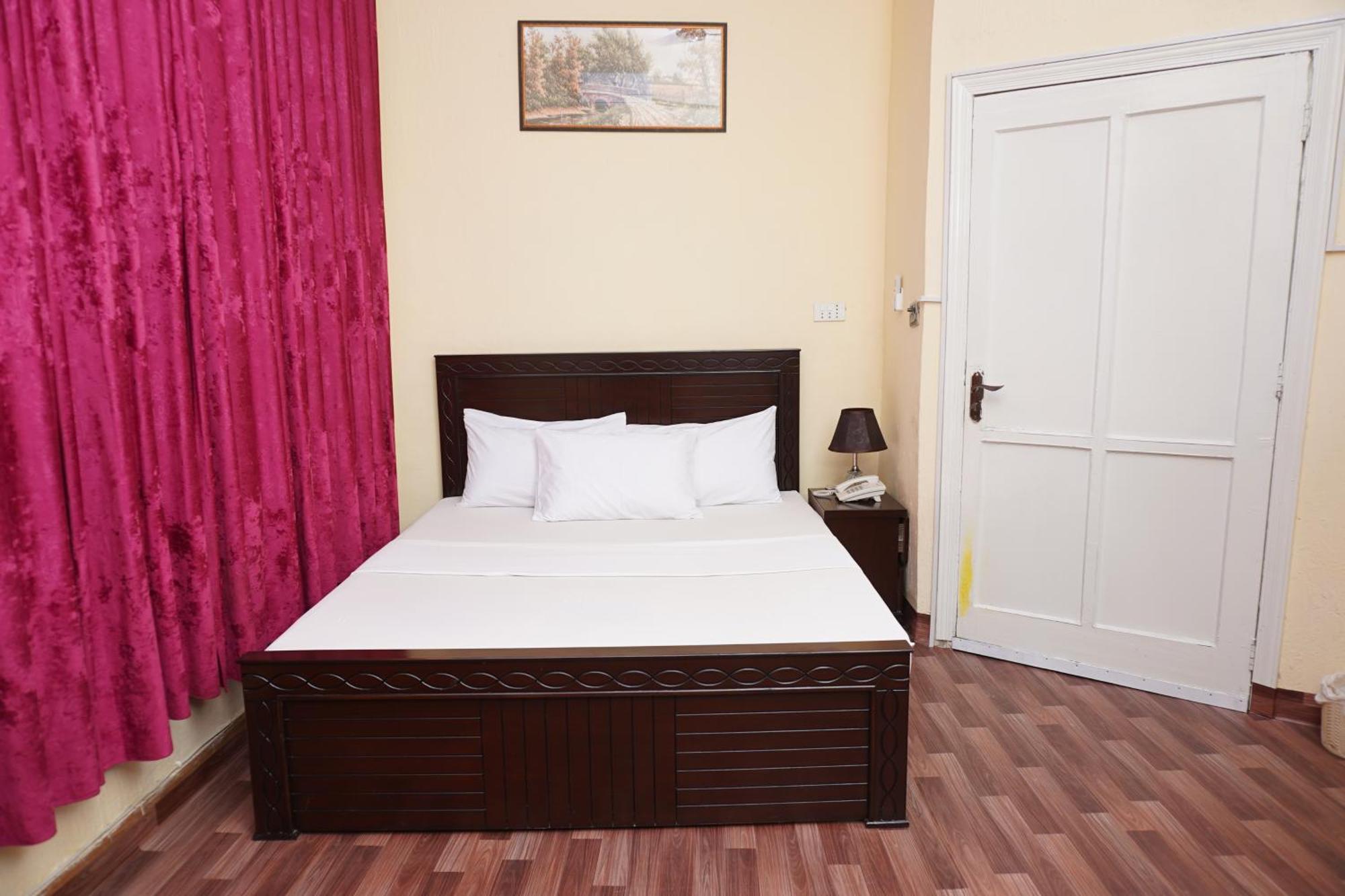 Orion Inn Guest House F-7 איסלמאבד מראה חיצוני תמונה